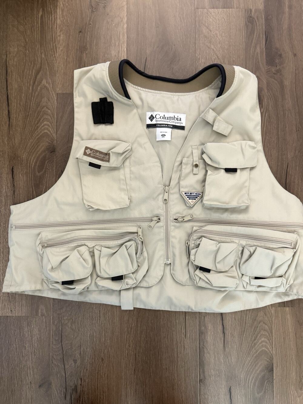 Columbia PFG Vest Mens 2XL Beige Fishing Utility Multi Pocket FM1000 Outdoor